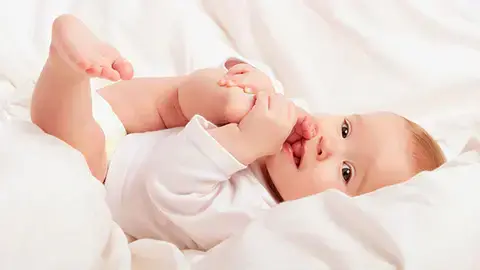 啟蒙教育~0歲寶寶的視覺啟蒙妙招